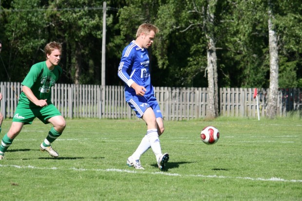 Andreas Magnusson gjorde 2-0 till Älgå en bit in i den andra halvleken.